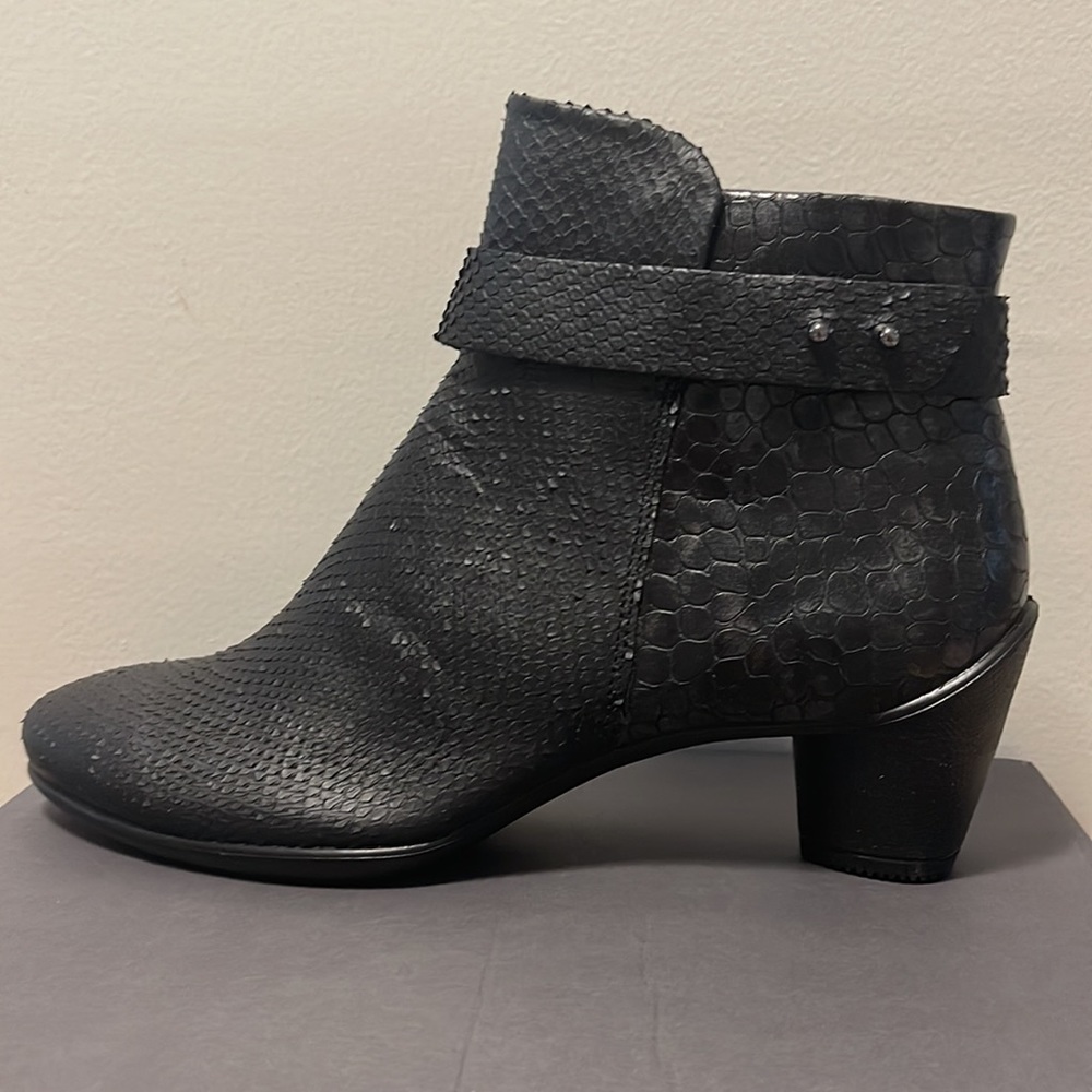 Ecco Scultpured 45 Black Buffed Silver Ankle Booties Sz 41(10-10.5) NEW IN BOX - Picture 4 of 10